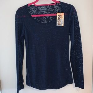 New long sleeved sheer top